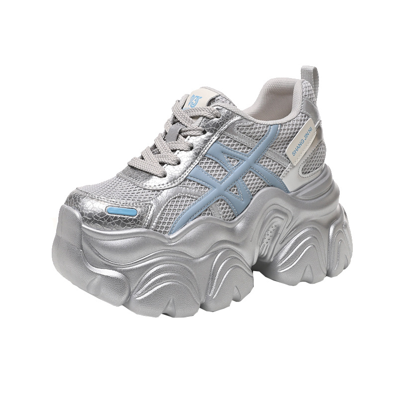 Giày sneaker nữ đế dày lưới thoáng khí phong cách bánh xốp — Màu be