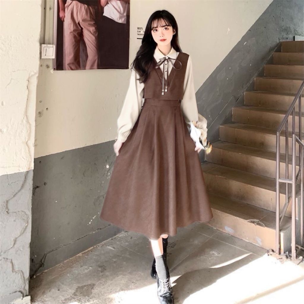 万圣节学院风假两件连衣裙韩版秋冬内搭一整套胖mm收腰显瘦连衣裙