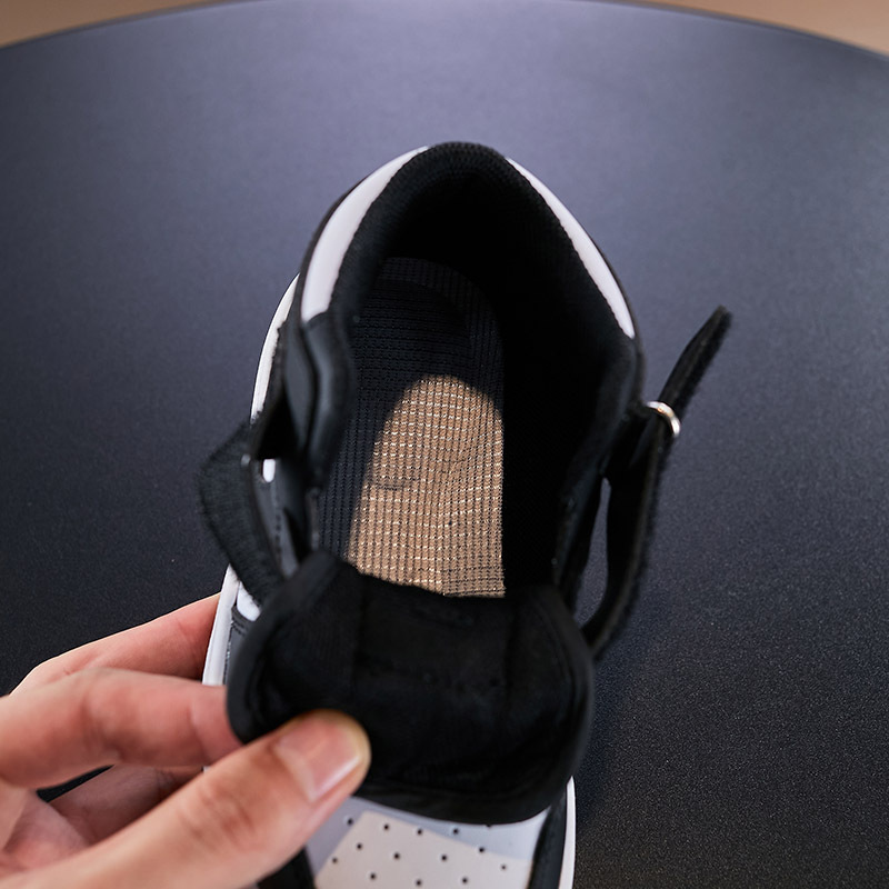 Barnskor 2023 höst och vinter nya barnbasketskor mode trend pojkar casual skor flickor höga toppar_voghion.com