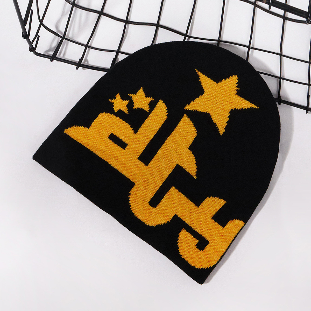 Unisex Wool Hat Jacquard Hat Letter Knitted Hat For Autumn And Winter Keeps Men And Women Warm With The Same Popular Hip-hop Wool Hat._voghion.com