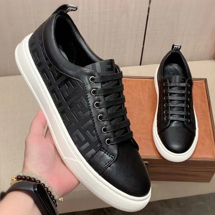 European Men's Trendy Shoes, New Autumn Model, Genuine Leather Breathable Sneakers, Korean Style Versatile Embossed Casual Men's Sports Shoes European Men's Trendy Shoes, New Autumn Model, Genuine Leather Breathable Sneakers, Korean Style Versatile Embossed Casual Men's Sports Shoes
