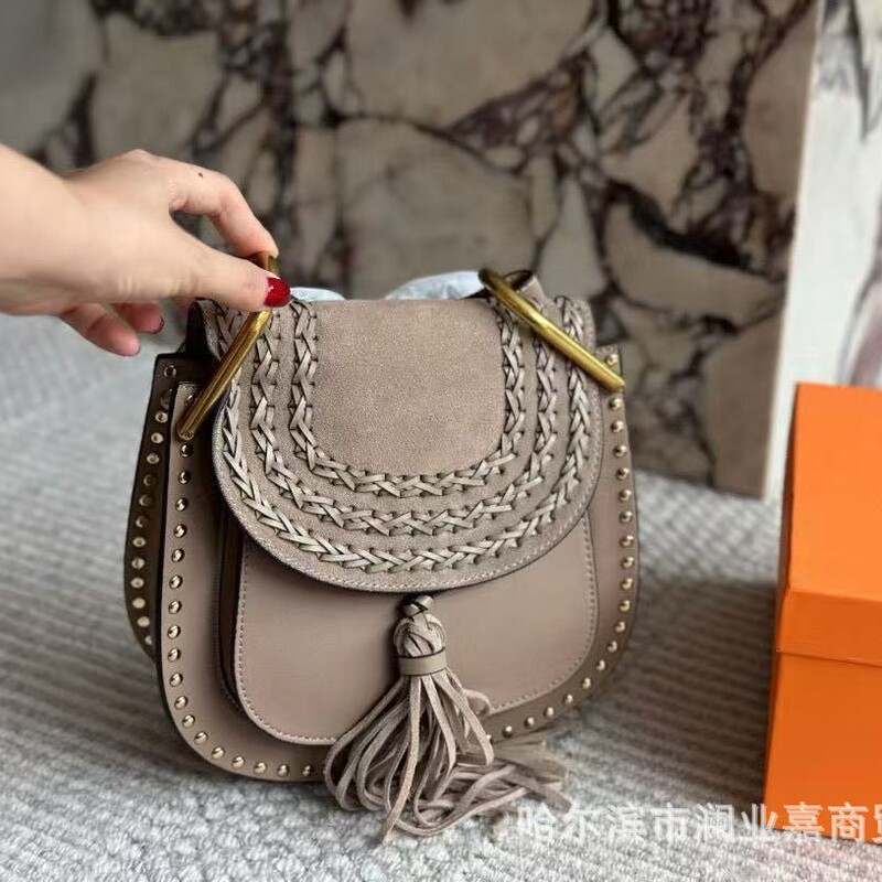 New Vinta Western-Style Woven Tassel Studded Saddle Bag, Suede Crossbody Bag for Women, Cross-Border Fashion New Vinta Western-Style Woven Tassel Studded Saddle Bag, Suede Crossbody Bag for Women, Cross-Border Fashion