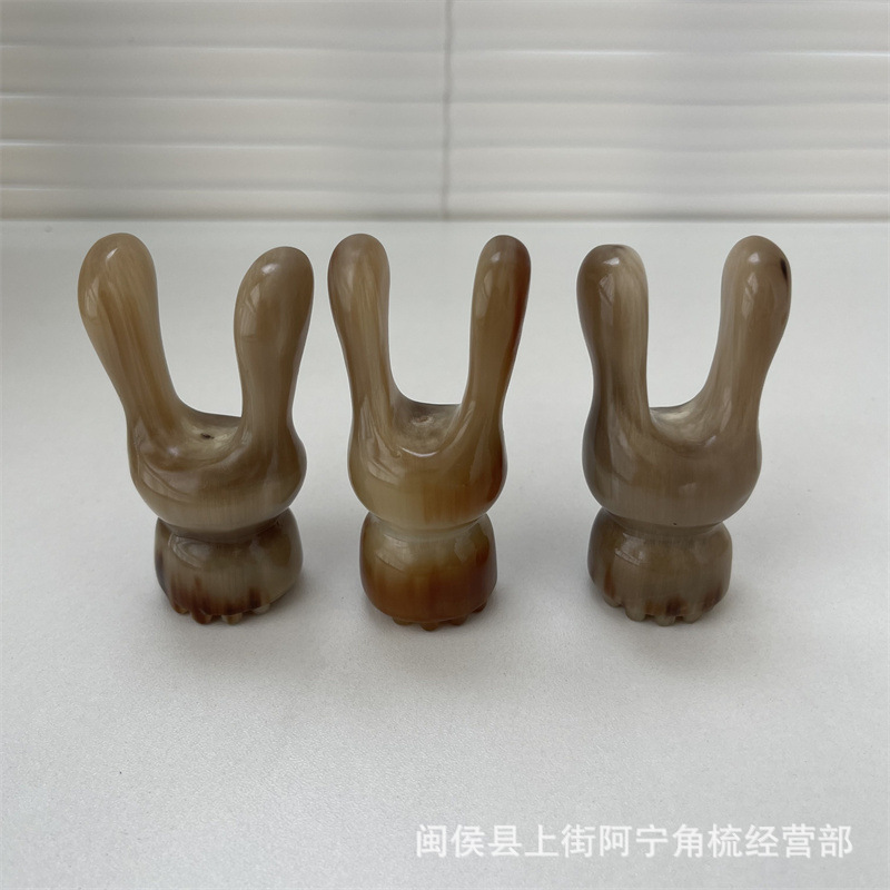 Horn Facial Massage Tool Rabbit Ear Shape Guasha Scraper Portable Buffalo Horn Beauty Roller quality and texture
