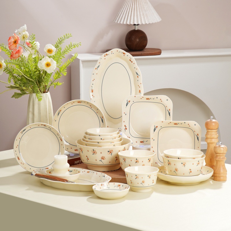 Camellia underglaze ceramic bowls and plates, household tableware, rice bowls, noodle bowls, soup bowls, fresh and simple Korean-style bowls, dishes, and fruit plates