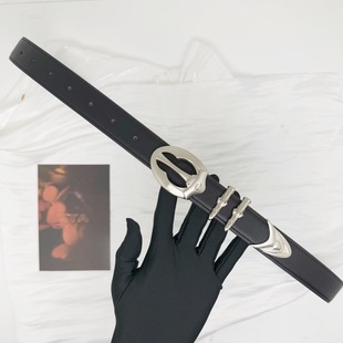 �¿�͹��ӏ��^����ϵ���ٿ�����ŮС��������ѝ���߼��Еr��Ƥ��