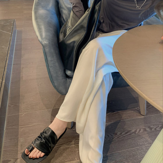 Sheepskin ~ Genuine Leather Design Flip-on Flat Slippers Women's Summer Outfit Beach Casual Half Slippers Sandals