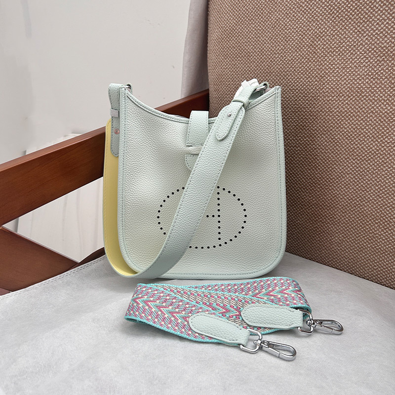 Genuine Leather Evelyn Bag For Women Top Grain Cowhide Wide Strap Shoulder Crossbody High-End Hollow Out Tote Bag Casual - Thumbnail 8