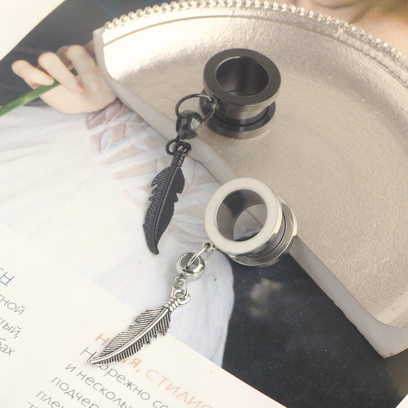 Black 25mm External Thread Leaf Pendant Ear Expander Plug 316L Surgical Steel Body Piercing Jewelry detail image 10