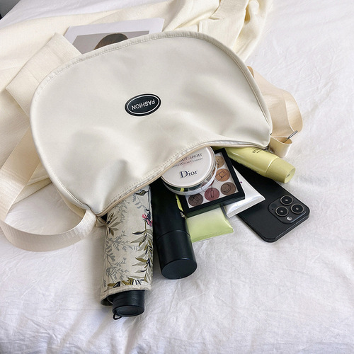 Stylish Minimalist Crossbody Bag with Large Capacity, Suitable for Students and Daily Use, Korean Version Women's Single Shoulder Bag