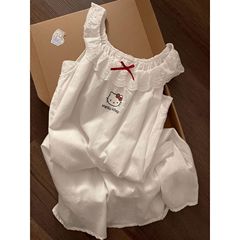 雲の綿の眠るスカートの女性の夏の高級感のレースの家庭服の純粋な欲の風は胸のクッションのパジャマのかわいい外着の卸売りを持ちます。