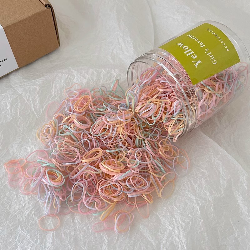 Cuerda para la cabeza con lazo para el cabello con cola de caballo para niños pequeños 2025 nueva banda de goma desechable para bebés cuerda para el cabello con funda de cuero pequeña duradera