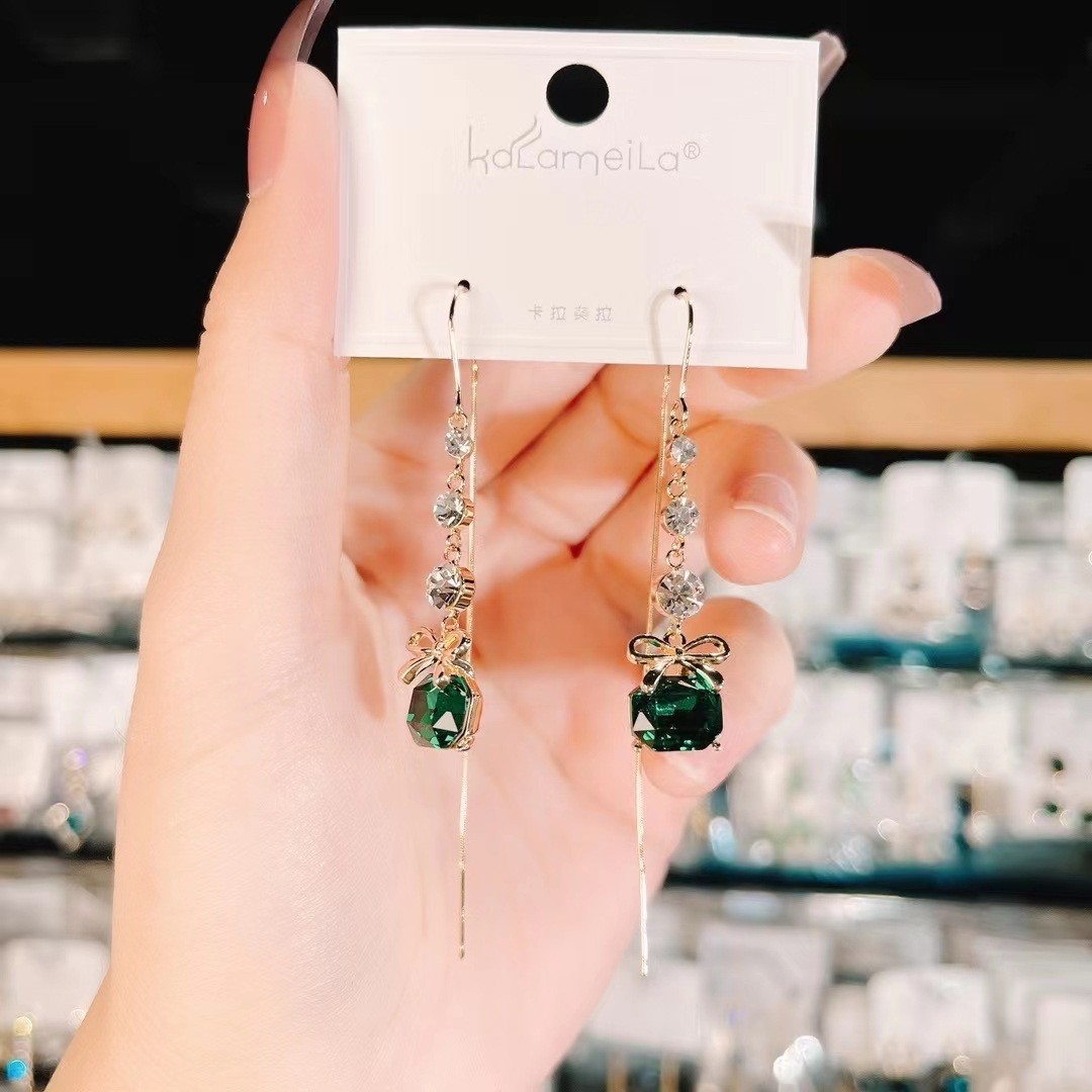 12g Weight Artificial Gemstones Inlay Material Drop Earrings Classification 1 Pair Lady Geometric Heart Shape Flower Inlay Alloy Artificial Gemstones Drop Earrings