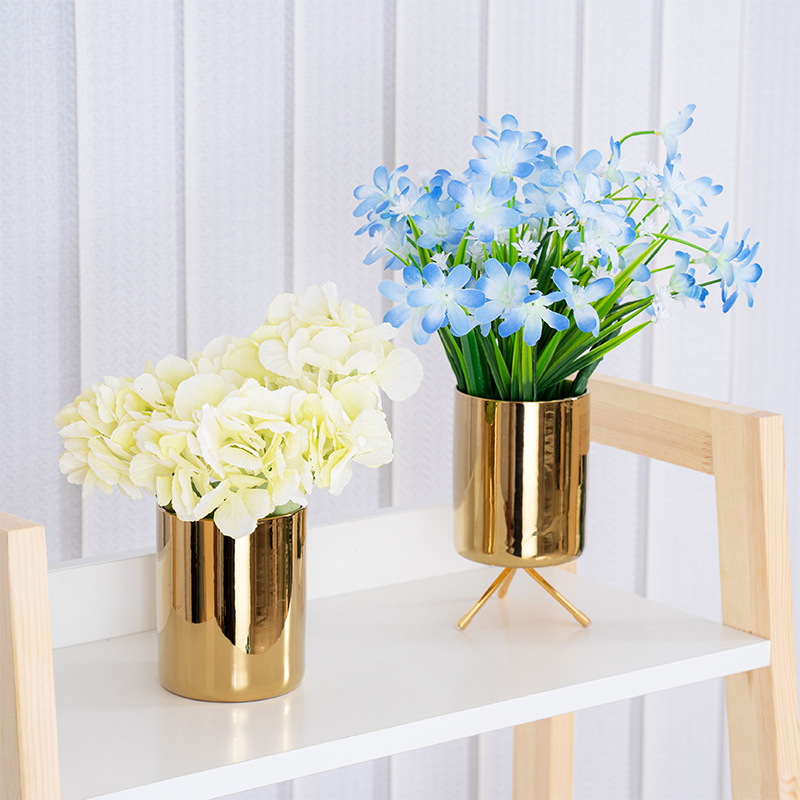 Fábrica al por mayor creativo de cerámica maceta florero de hierro soporte de flores galvanoplastia oro suculento planta verde hidropónico flor decorativa dispositivo