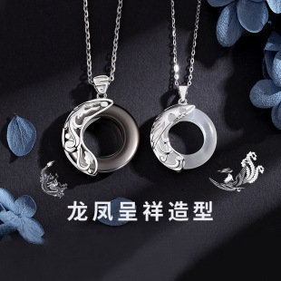 ���P������H����Ůһ��؈��ʯ����ʯ�����r�к�����ɫ���L��