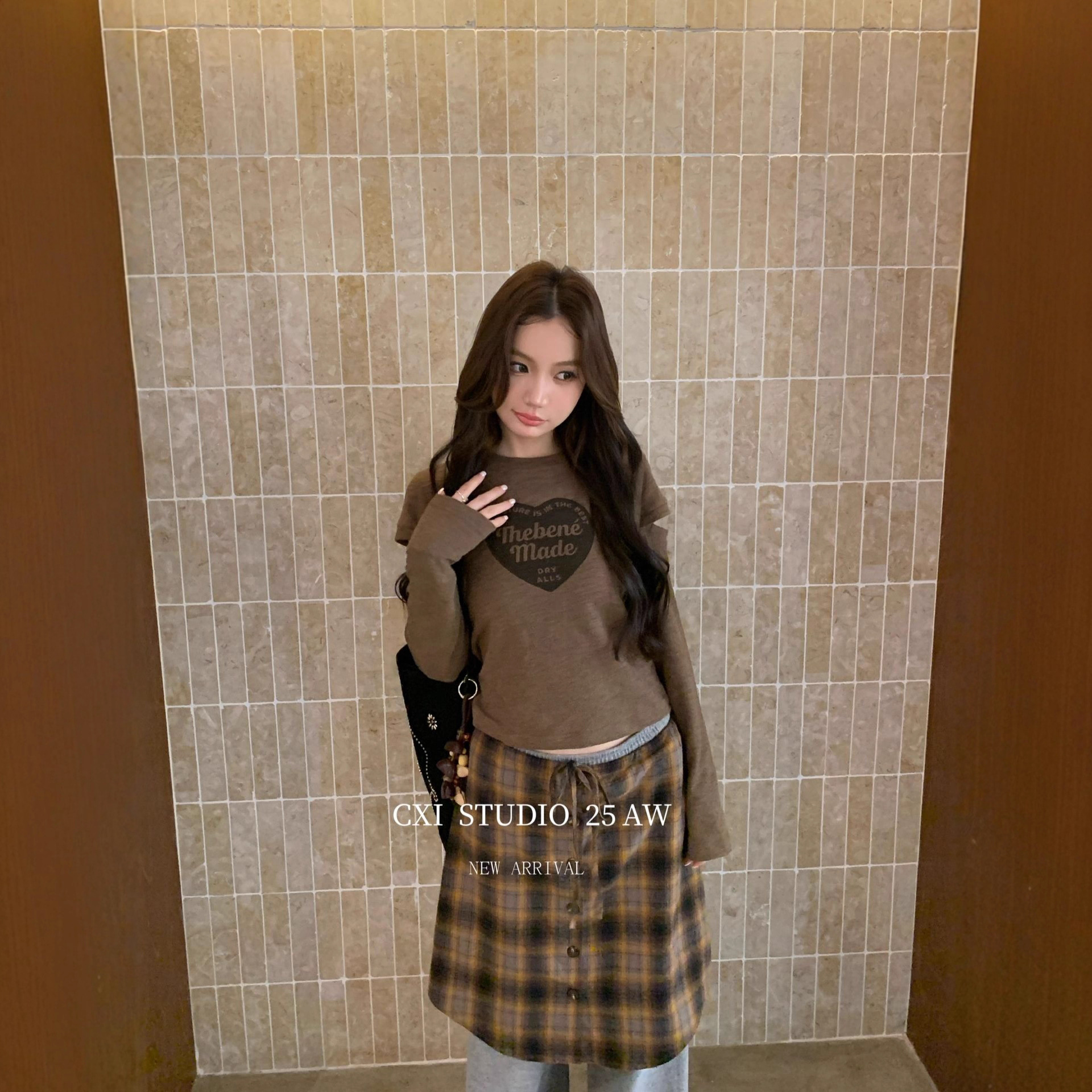 Cxi Autumn High-End T-Shirt Women's Niche Design High-End Bottoming Shirt with Small Shirt Slimming Look Top