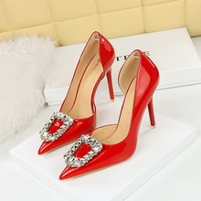 638-K30 European and American style banquet women's shoes, high heels, shallow mouth, pointed side hollowed out rhinestone buckle single shoes, wedding shoes, high heels