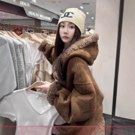 时尚休闲套装;连衣裙;女式针织衫