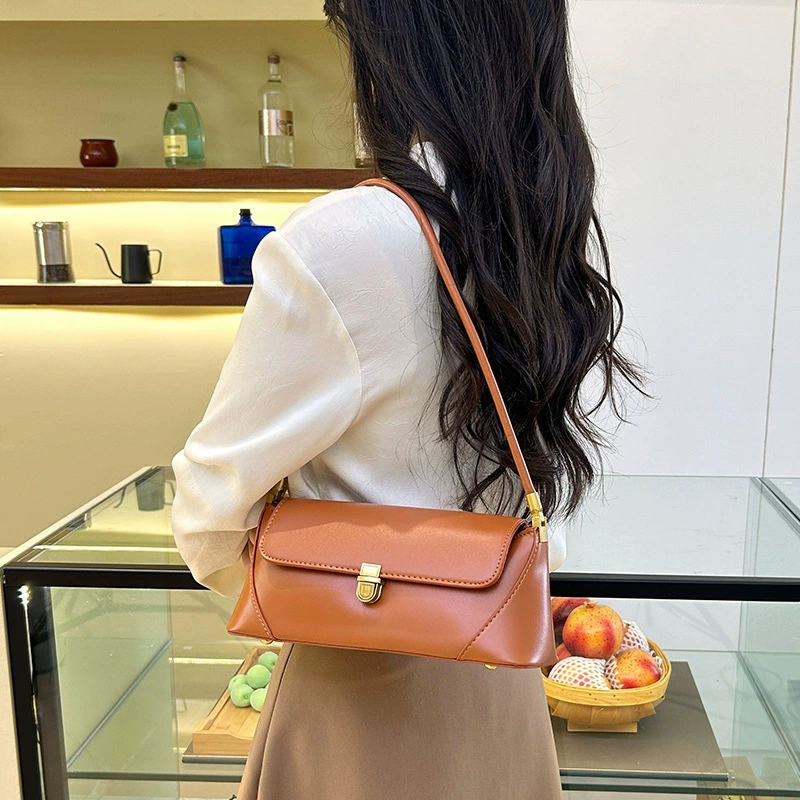 Underarm Shoulder Bag, Spacious Fashionable Women's Clutch, Structured Design, Multiple Colors