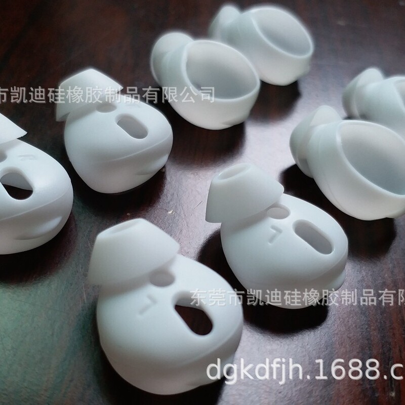 Low price supply in stock wholesale all kinds of mobile phone earplugs Bluetooth earplugs silicone earcaps 2 Generation 3 generation 4 generation Low price supply in stock wholesale all kinds of mobile phone earplugs Bluetooth earplugs silicone earcaps 2 Generation 3 generation 4 generation