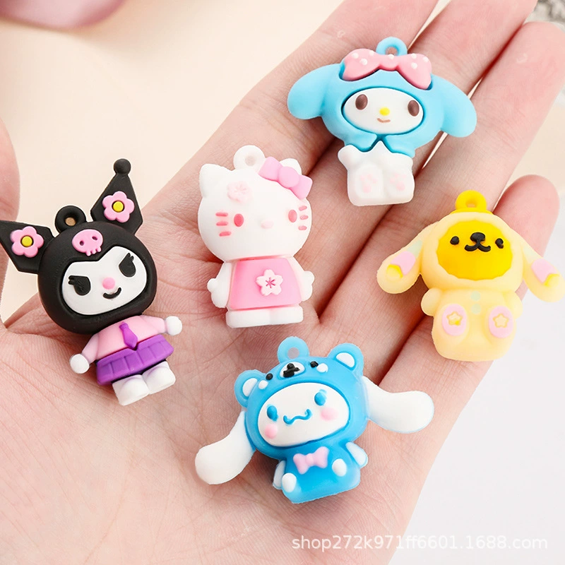 Ключница (Sanrio) кулон из силикона Kuromi, милый рождественский талисман, 3 × 1 × 4 см, assorted