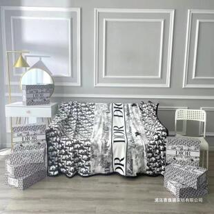 �������Që̺���m�q̺�Ӵ��Ʊ�������që̺�k���������w̺���W