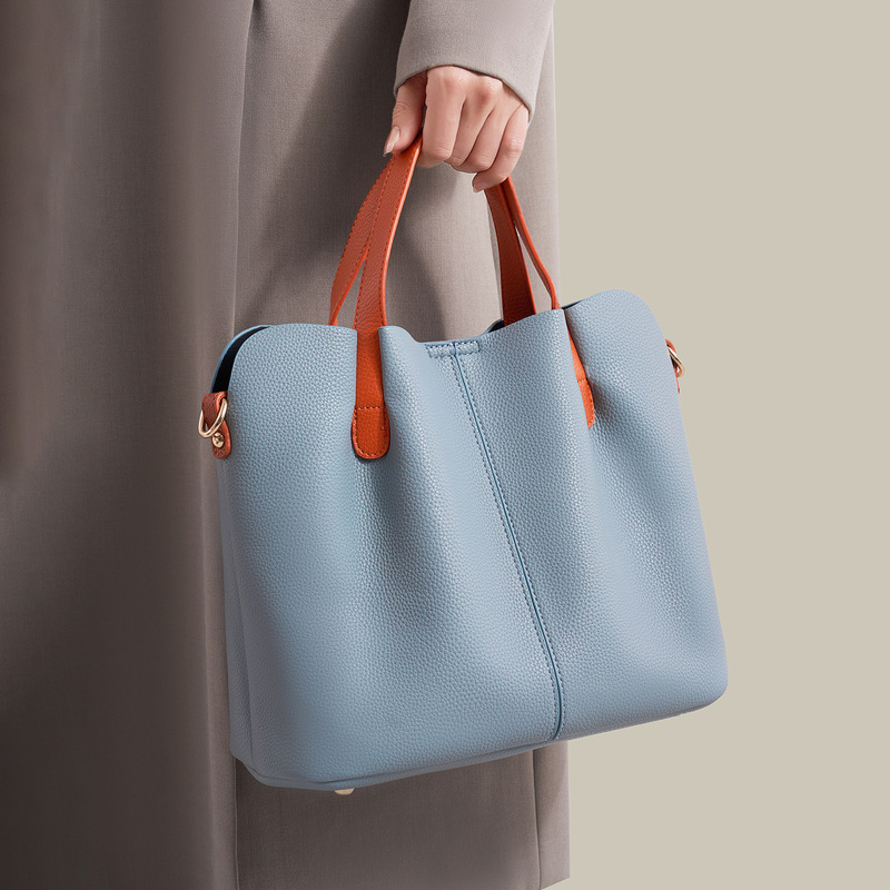 2026 New Fashion Women's Handbag Casual Large Capacity Niche High-End Color-Blocking Trendy Cool Shoulder Tote Bag 2026 New Fashion Women's Handbag Casual Large Capacity Niche High-End Color-Blocking Trendy Cool Shoulder Tote Bag