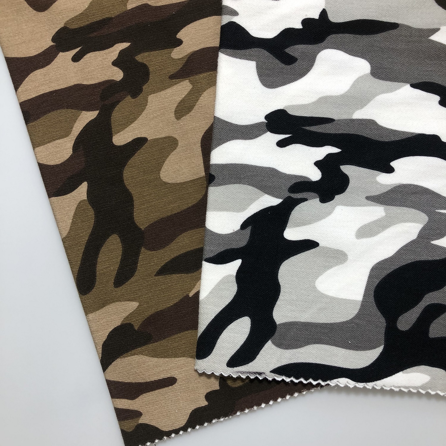 330克卫衣迷彩布 针织斜纹迷彩面料 毛圈印花迷彩面料