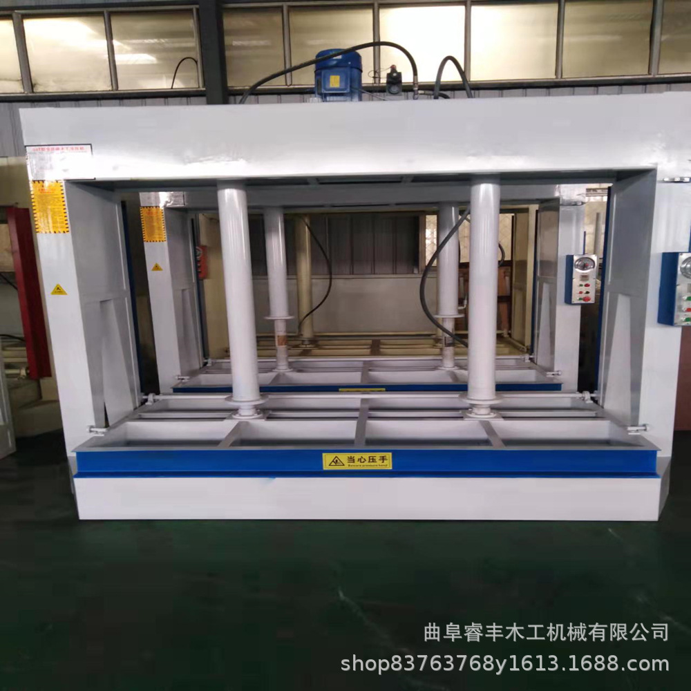 f9095ee05965eb4908b0d65d2d4525