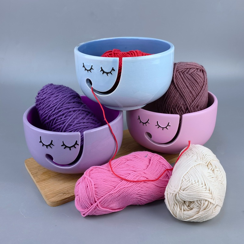 Tazón de cerámica de lana textil creativo relieve transfronterizo de Europa y Estados Unidos venta caliente tejido suéter tazón de cerámica pintada