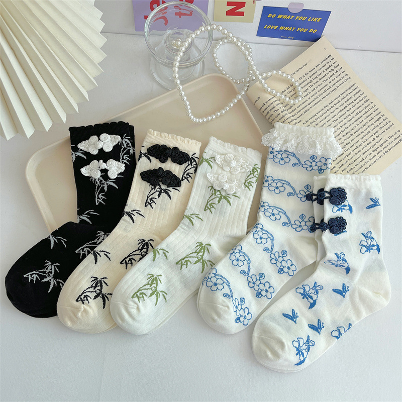 2024 spring and summer new fashion socks women's new Chinese style bamboo blue and white buckle design national fashion cheongsam buckle mid-calf length socks 2024 spring and summer new fashion socks women's new Chinese style bamboo blue and white buckle design national fashion cheongsam buckle mid-calf length socks