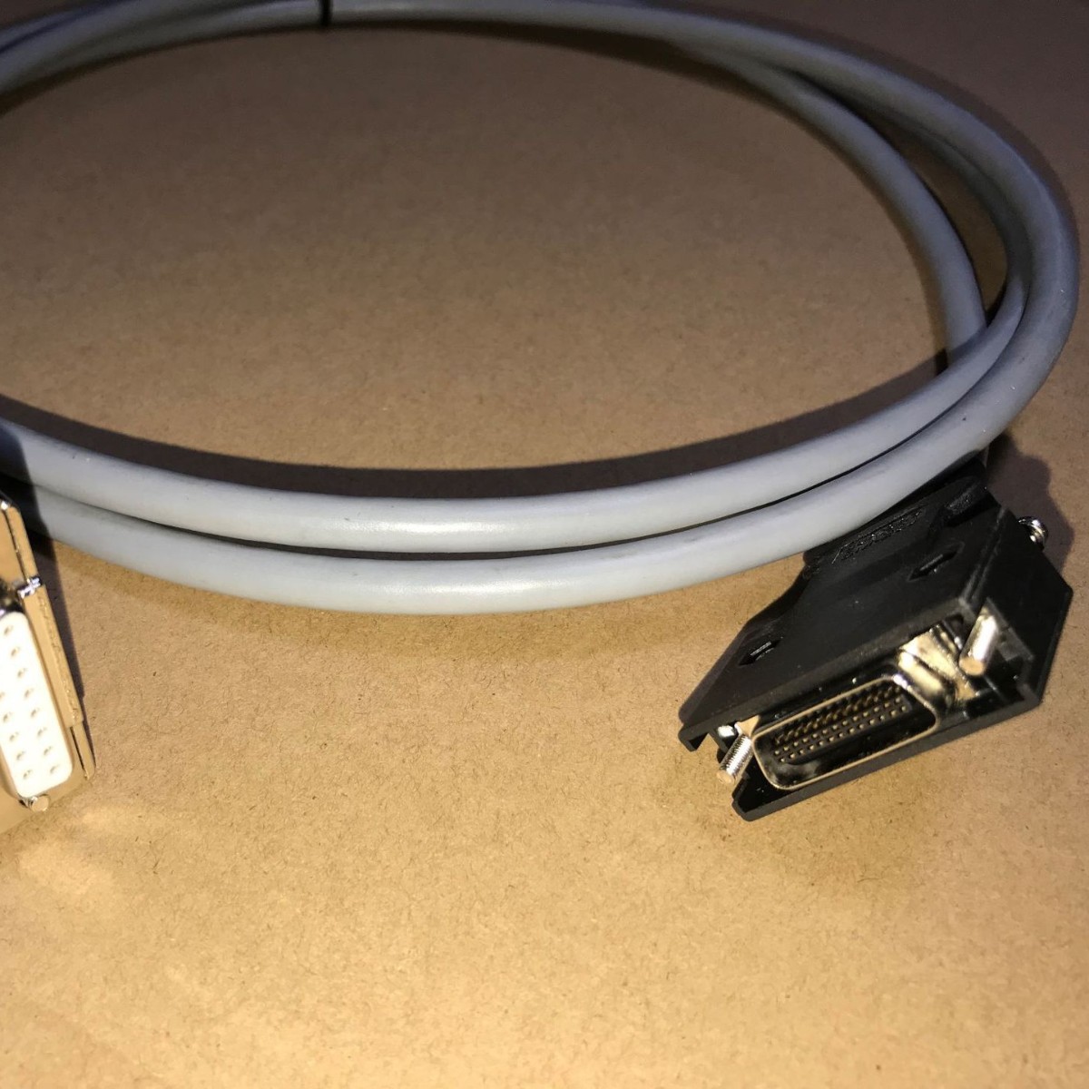 MDR伺服三菱26Pin-DB9/15同步/直线电机i/o通讯专用控制拖链线缆