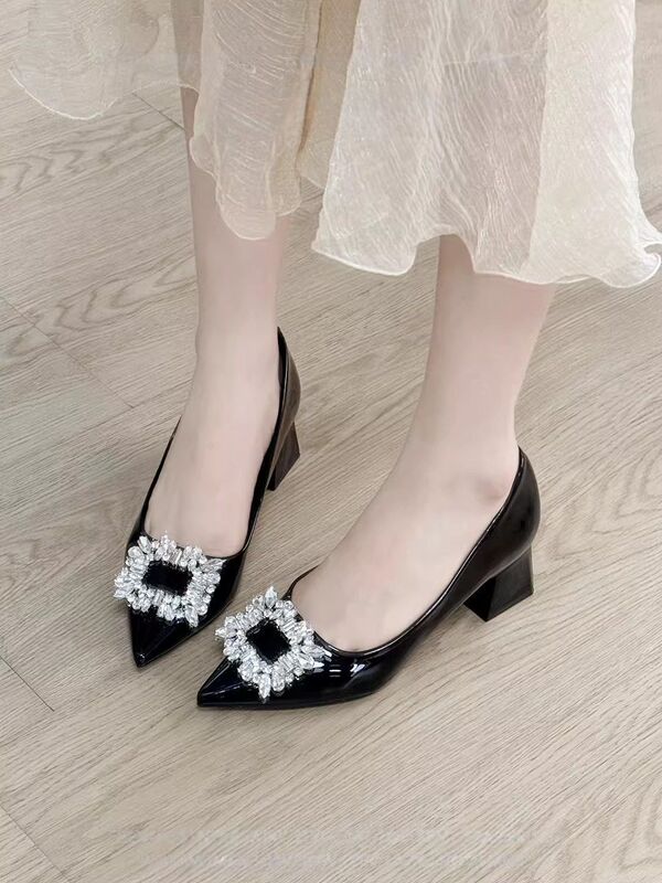 Trendy Single Shoes with a Sexy Layered Design, 2026 Fashion Versatile Summer Hot-Selling Style, Elegant, Comfortable, and Stunningly Beautiful with a Gentle French Style Trendy Single Shoes with a Sexy Layered Design, 2026 Fashion Versatile Summer Hot-Selling Style, Elegant, Comfortable, and Stunningly Beautiful with a Gentle French Style