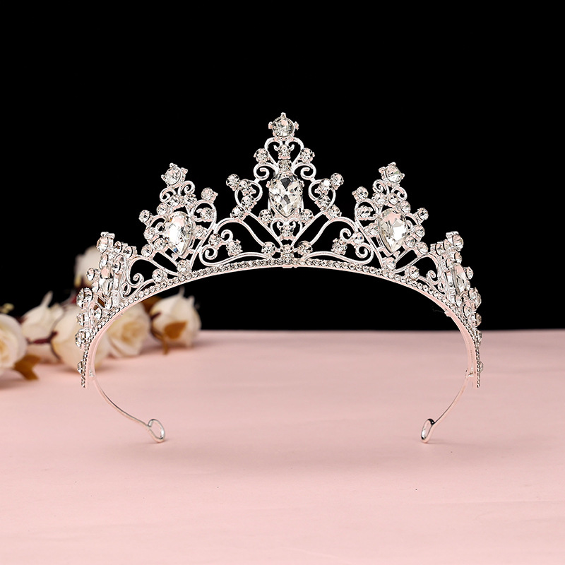 Online Rojo Negro Barroco corona tocado novia estilo coreano 18 años de edad, mujer adulta Ceremonia de cumpleaños princesa Corona al por mayor