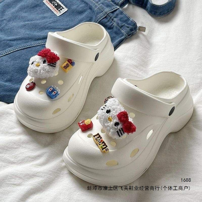 Cute Cartoon Kt Cat Clogs for Women, 2026 New Summer Outdoor Thick-Soled Height-Increasing Beach Sandals