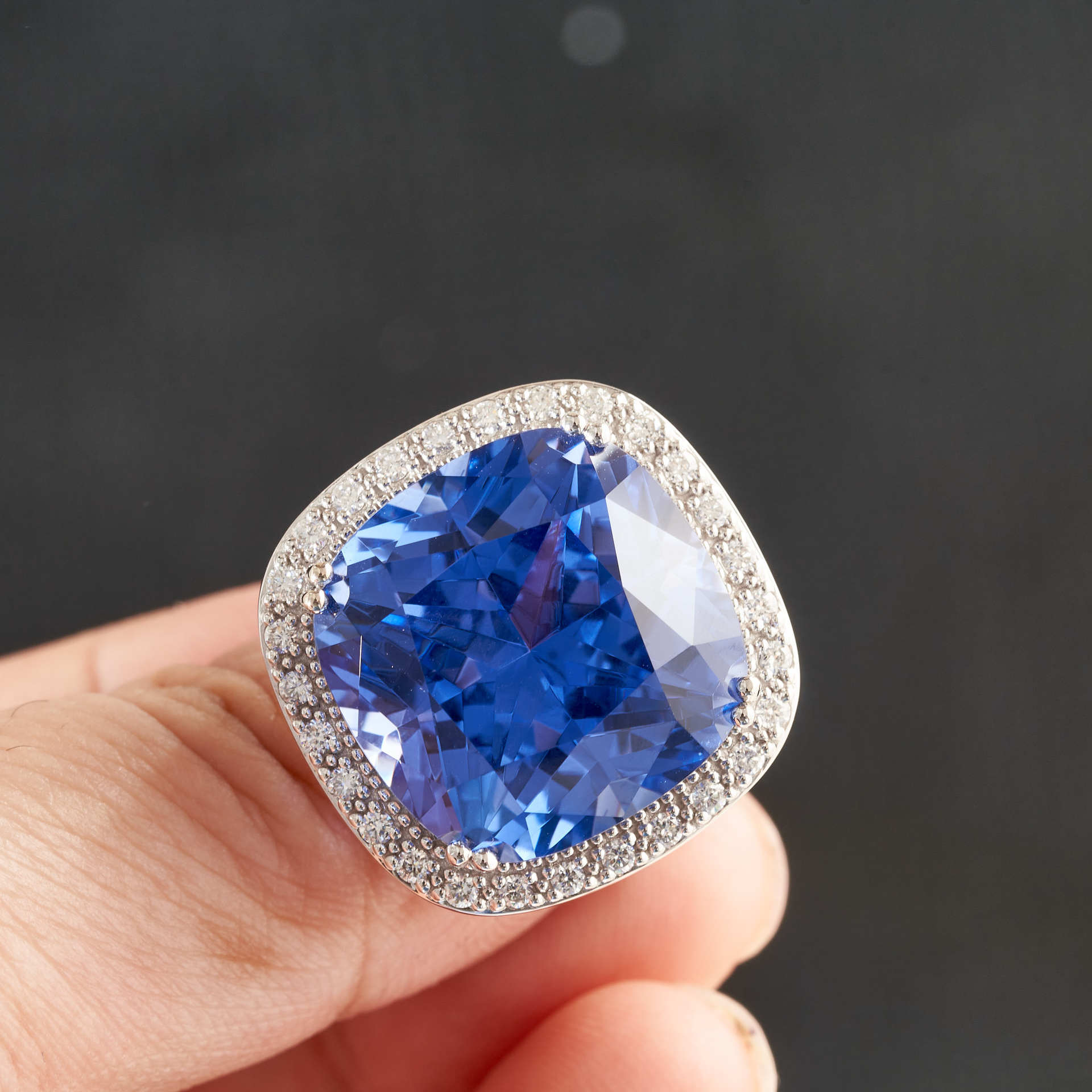 30 quilates cultivar anillo de zafiro 18 quilates oro incrustado cultivar anillo de diamante blanco de mujer anillo de mujer europea