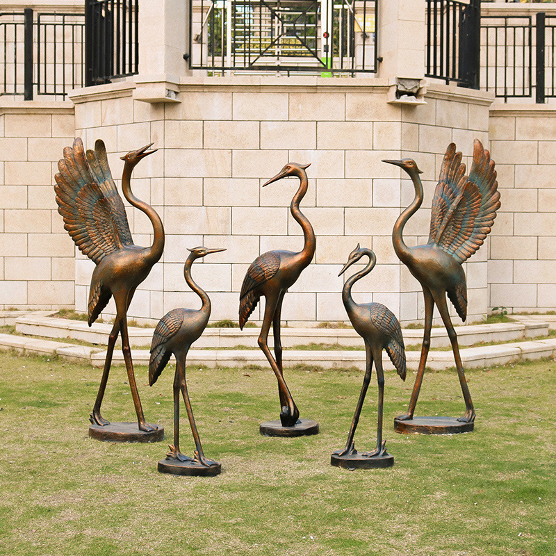 户外仿铜仙鹤雕塑摆件花园庭院园林景区水池售楼部丹顶鹤动物装饰