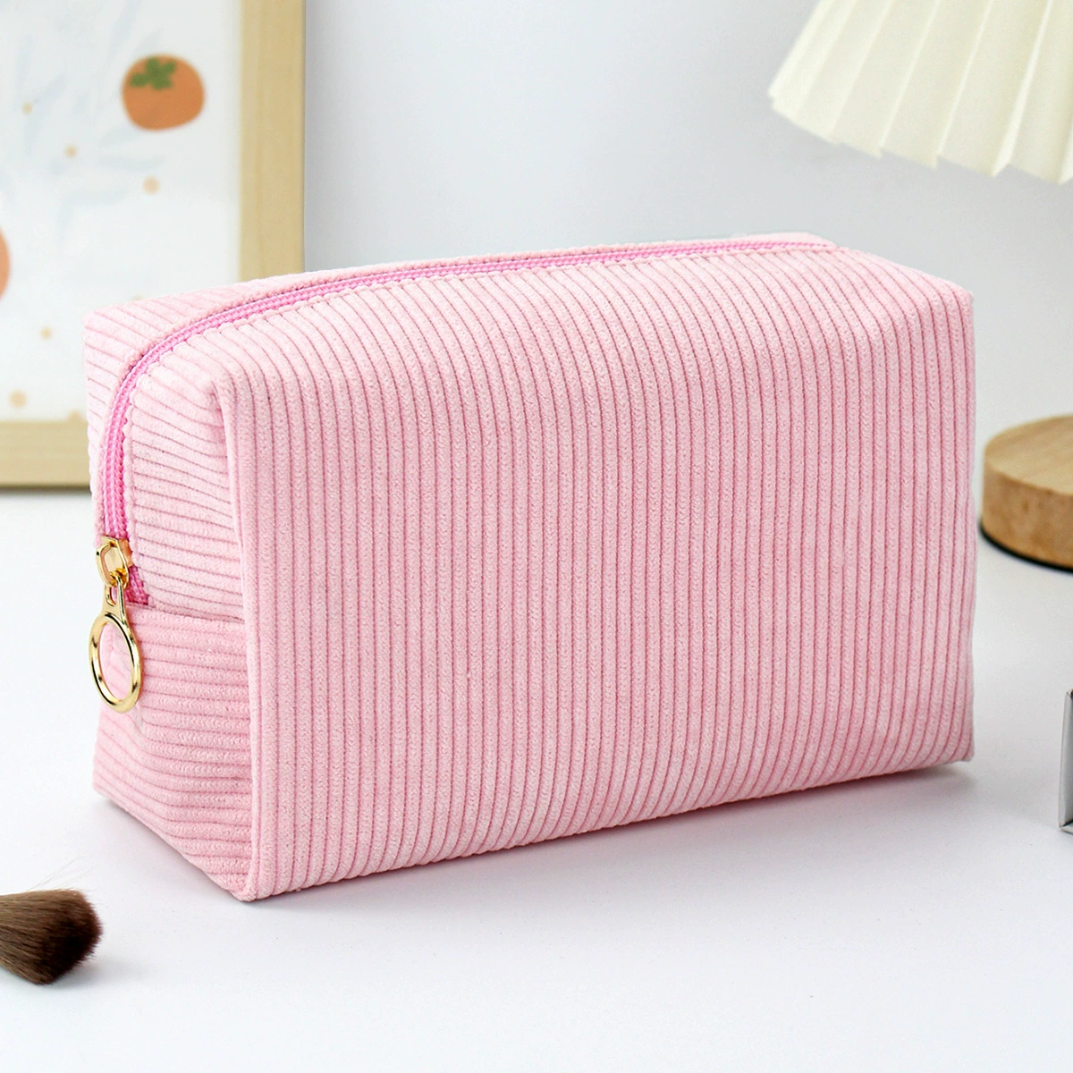 Fashionable capacious handheld brand cosmetic bag for traveling, organizer bag
