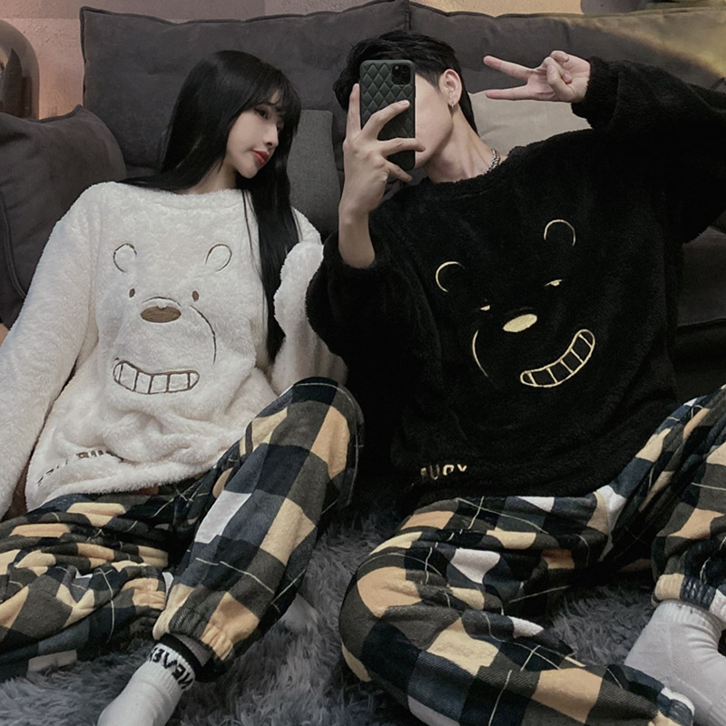2021 nueva pareja pijamas Otoño e Invierno coral fleece hombres ins style estudiante engrosado fleece-forrado homewear