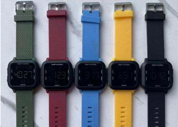 Square waterproof sports digital watch