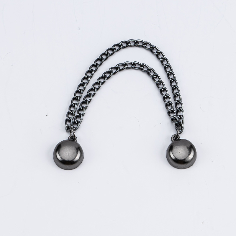 チェーンの磁気はズボンの足を引きずることを防ぎます。金属の磁気は袖口を固定します。