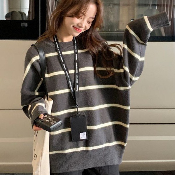 Lazy Style Contrasting Color Striped Knitted Top for Women Autumn and Winter Korean Style Loose Retro Pullover Sheep Wool Outer Sweater for Women Lazy Style Contrasting Color Striped Knitted Top for Women Autumn and Winter Korean Style Loose Retro Pullover Sheep Wool Outer Sweater for Women