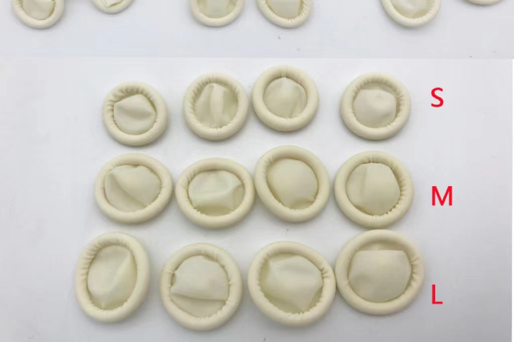 Cubierta de dedos blanca Cubierta de dedos fina a prueba de polvo de látex grueso Cubierta de dedos protectora desechable con boca enrollada