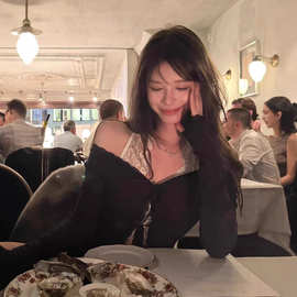 TZ7163纯欲风v领绑带针织衫女高级感黑色性感辣妹修身显瘦上衣