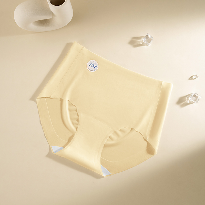 Ropa interior sin costuras de cintura alta estilo fino de verano de seda de hielo entrepierna de algodón puro entrepierna antibacteriana cintura media pantalones de piel de leche transpirables ropa interior de mujer
