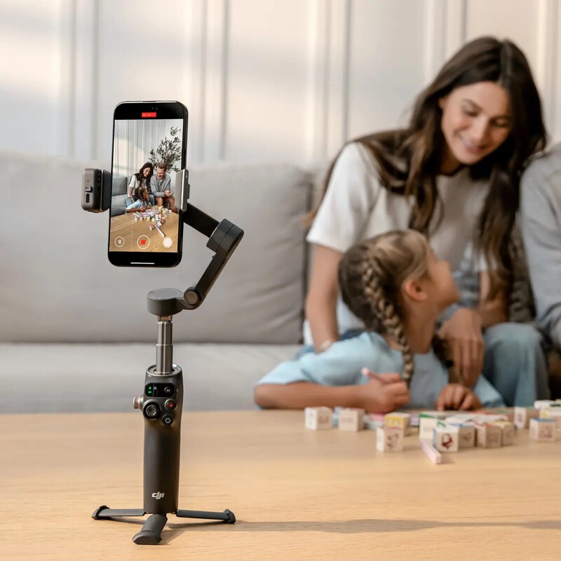 Suitable for Osmo Mobile 8, a 360-Degree Tracking and Anti-Shake Handheld Gimbal for Mobile Phones Suitable for Osmo Mobile 8, a 360-Degree Tracking and Anti-Shake Handheld Gimbal for Mobile Phones
