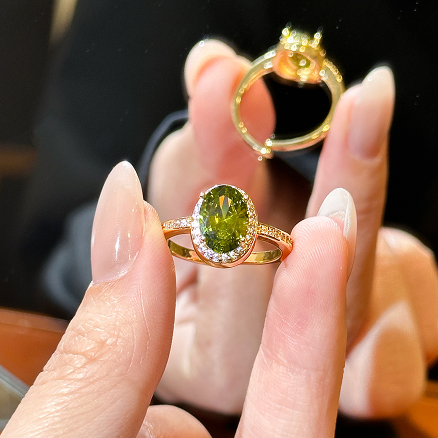 Echtgoldplattierter ovaler Zirkonia-Ring für Damen, leichter Luxus-Modering mit elegantem Design_voghion.com