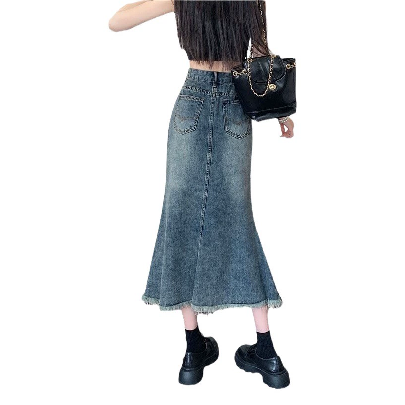 Продвинуто чувство средней длины премиум-класса дикая юбка с рыбьим хвостом 2024 маленький человек с высокой талией джинсовая половина женской одежды