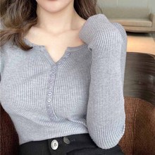 针织毛衣女春秋内搭打底衫2025新款爆款修身长袖黑色紧身上衣