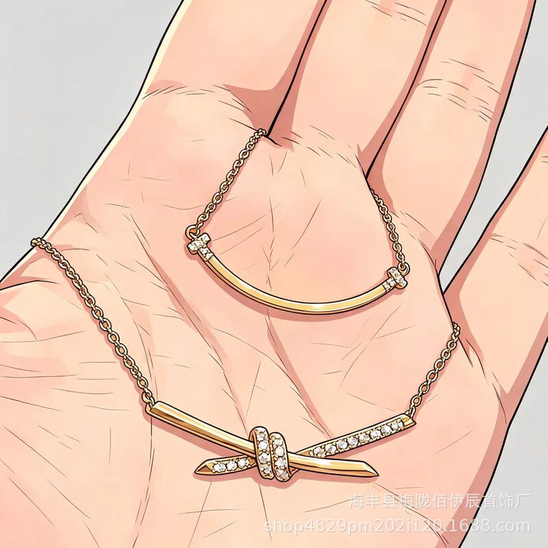 Tiga Knot Smiley Face Necklace, high-quality 18k rose gold plated, full diamond double ring, light luxury ins collarbone chain, available for dropshipping