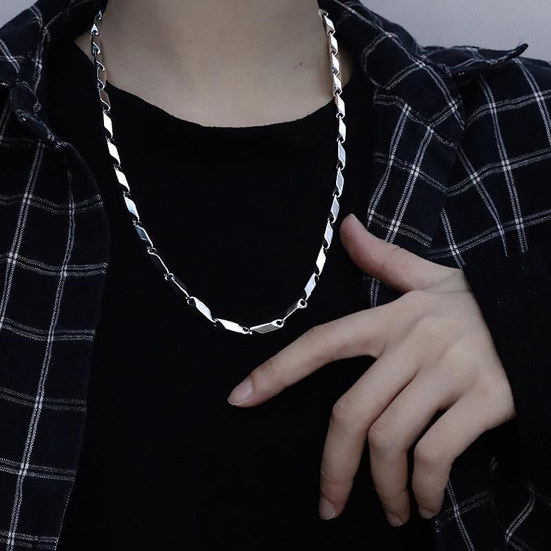 Minimalist Geometric Titanium Steel Chain Necklace For Men_voghion.com